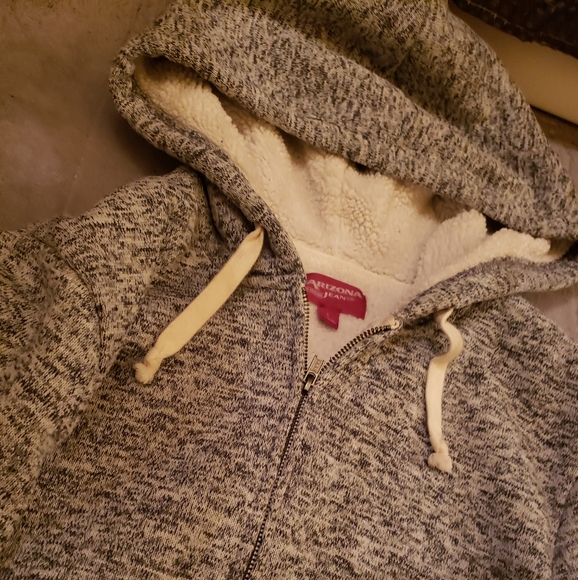 Arizona Jean Company Tops - ⭐3/$30 or less Arizona Jean Grey and White hoodie